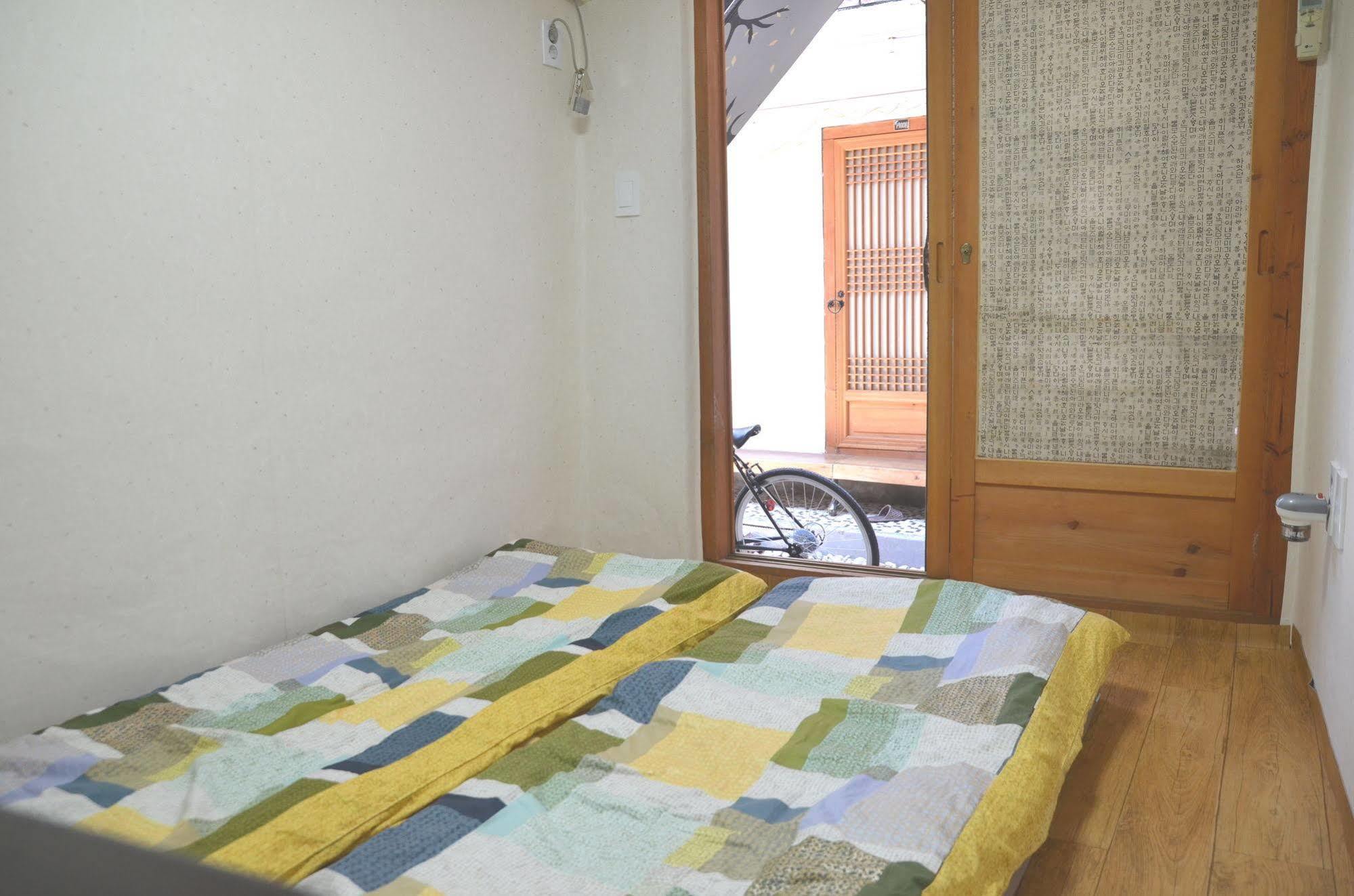 Raon Guesthouse Seoul Exterior photo